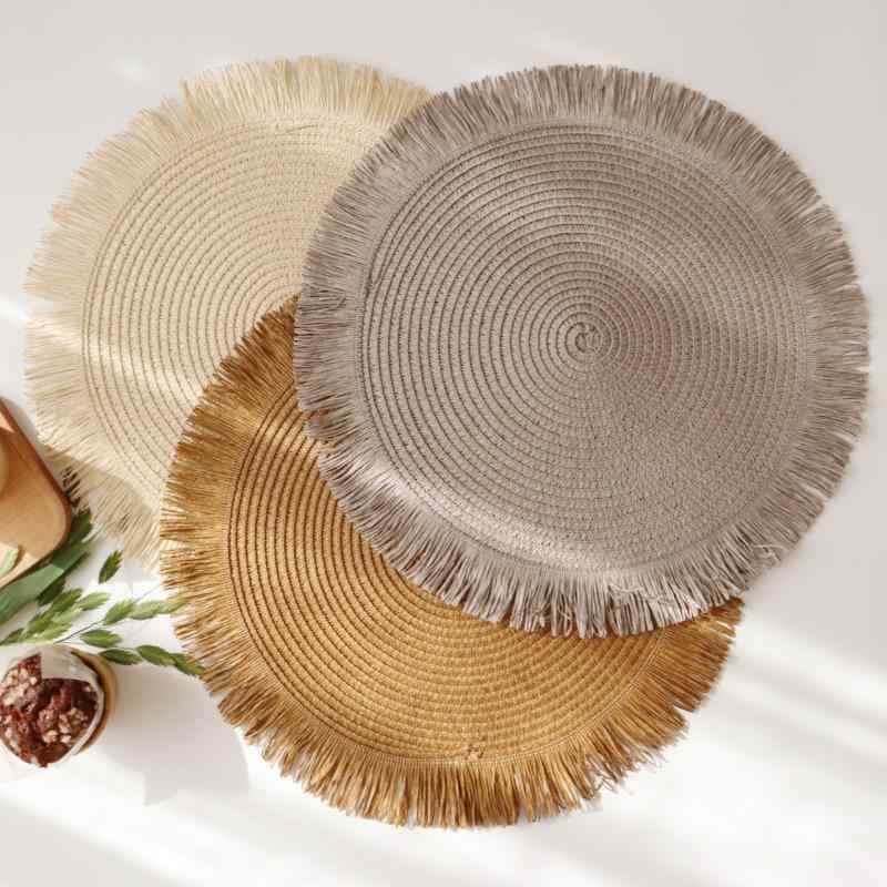 ランチョンマット 断熱 北欧風 シンプル モダン 円形 無地 ペーパー編み タッセル付き リビング ダイニ..