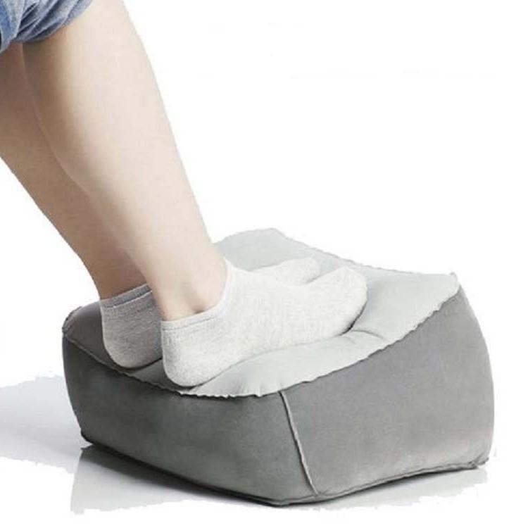 フットレスト PVC製 空気式 足枕 フロッキー加工 疲労軽減 足裏マッサージ 旅行 ドライブ デスクワーク 機内 クッション 屋内 屋外 ソファ用