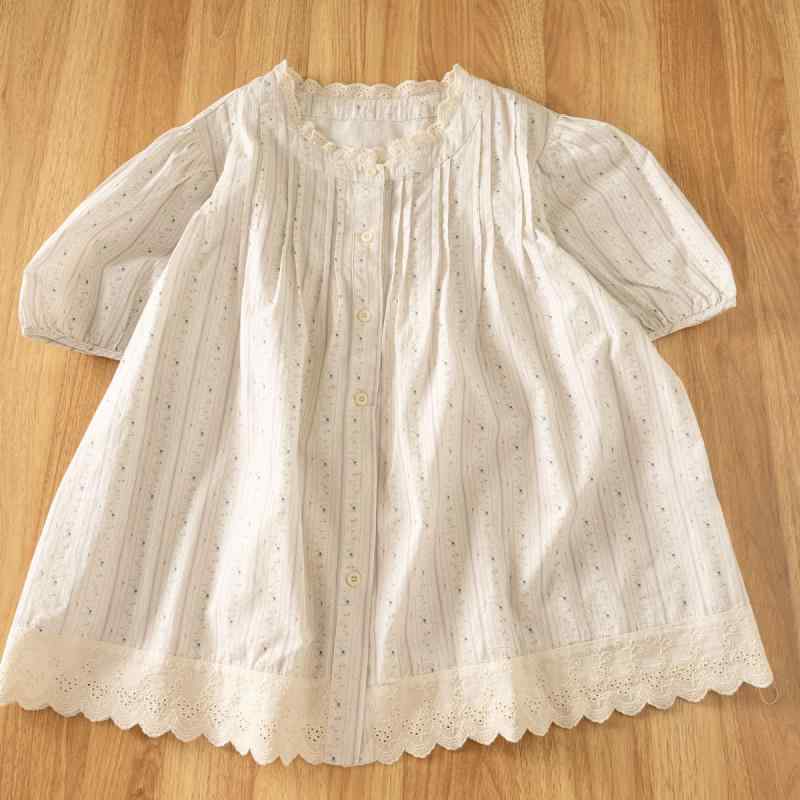 シャツ レディース ゆったり オーバーサイズ さわやか ストライプ柄 レース切り替え 半袖 丸襟 クルーネック コットン素材 着回し カジュアル 春夏 オフホワイト ブラウス