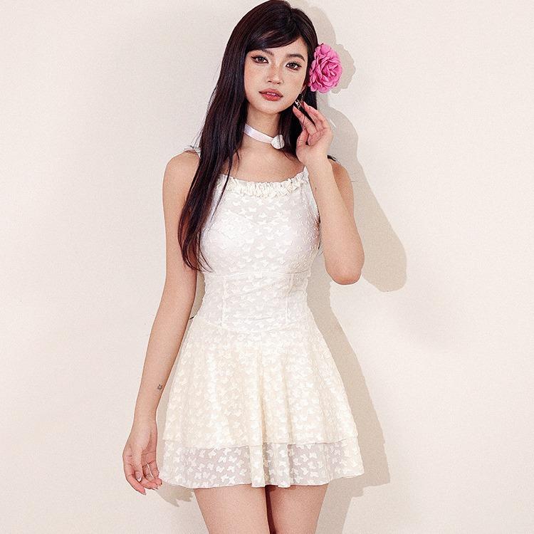 水着 レディース ワンピース スカート付き 体型カバー 速乾 パッド付き ノンワイヤー バックシャン 小花柄 セクシー 大人かわいい 上品 シンプル 伸縮性(x2)