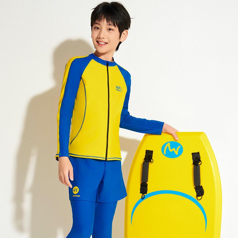 ・タイプ: 三角パンツ・対象性別: 男性・適用年齢: 5-15歳・柄スタイル: 韓国風・主な素材: ナイロン82%・裏地: ポリエステル95%・重さ: 約200g・適用シーン: スイミング、水遊び・カラー展開: イエロー、ライトブルー・サイズ展開: 140, 150, 160, 165, 170