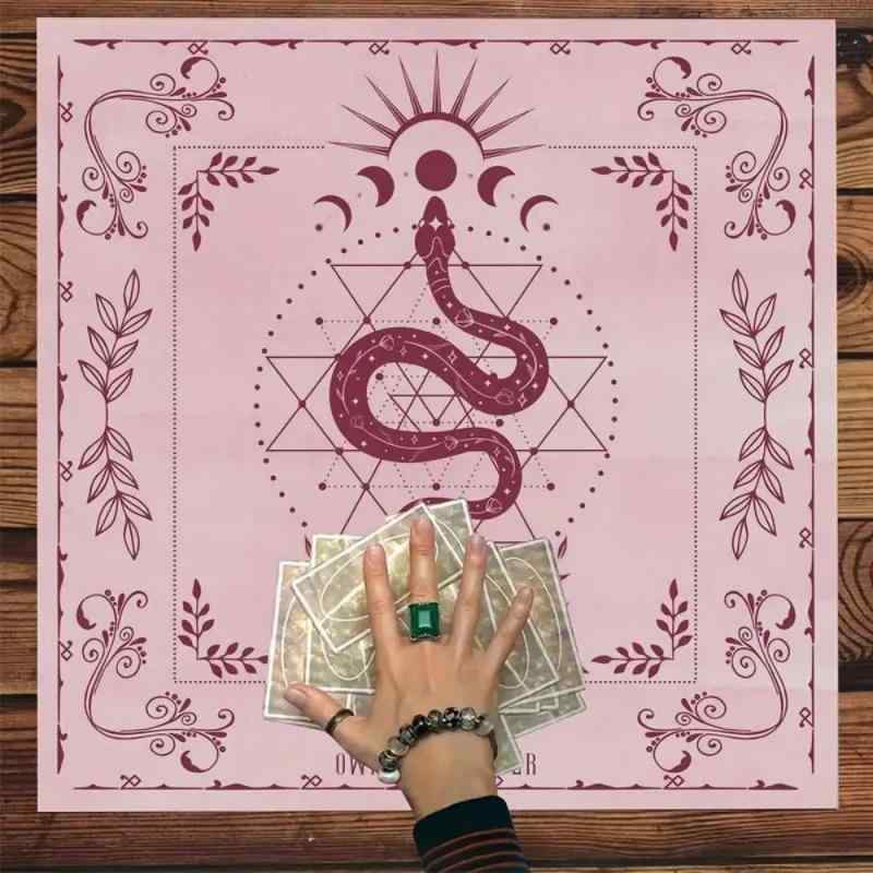 テーブルクロス タロットカード 占い 瞑想 祭壇 正方形 ピンク 蛇柄 月相 星空柄 ポリエステル製 北欧風 インテリア 部屋飾り リビング 寝室 寮(x2)