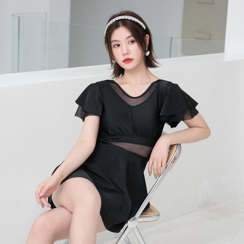 水着 レディース 大きいサイズ 体型カバー ワンピース スカート一体型 ぽっちゃりさん 露出控えめ エレガント カップ付き ワイヤーなし 半袖 ポリエステル素材 ブラック 温泉 プール 海水浴 フィットネス