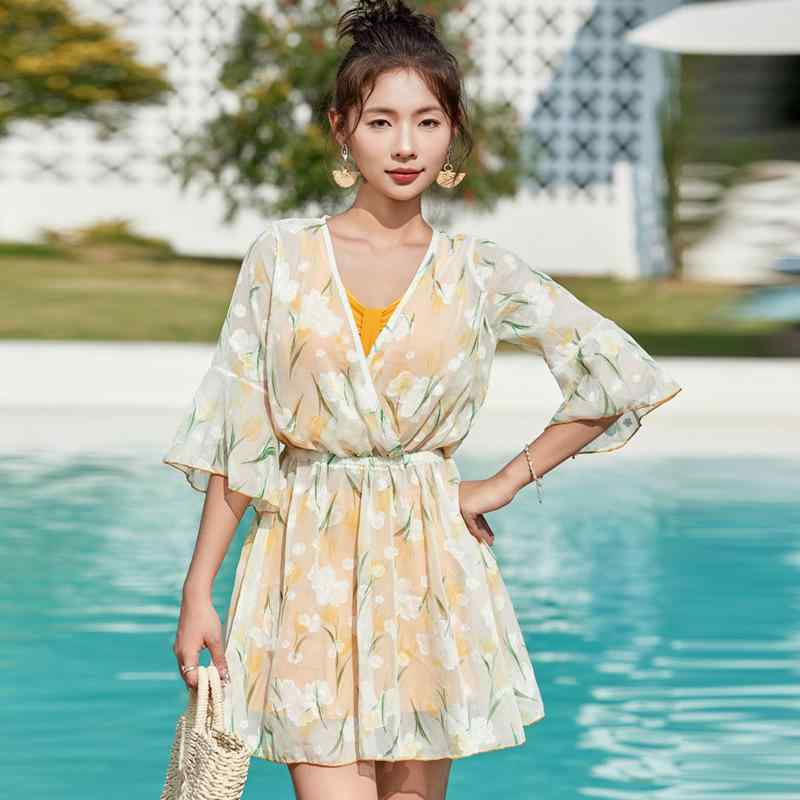 水着 レディース セパレート スリーピース 体型カバー 細見え スカート付き 寄せ上げ ノンワイヤー 胸パッド付き 半袖 温泉 ビーチ リゾート スイムウェア