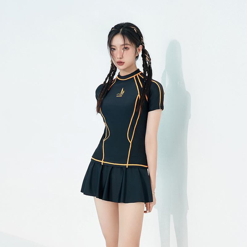 水着 レディース セパレート スカート 体型カバー 露出控えめ 細見え お腹カバー ハイウエスト スポーティ セクシー 無地 胸パッド付き ワイヤーなし リゾート 温泉 プール 海水浴 ブラック