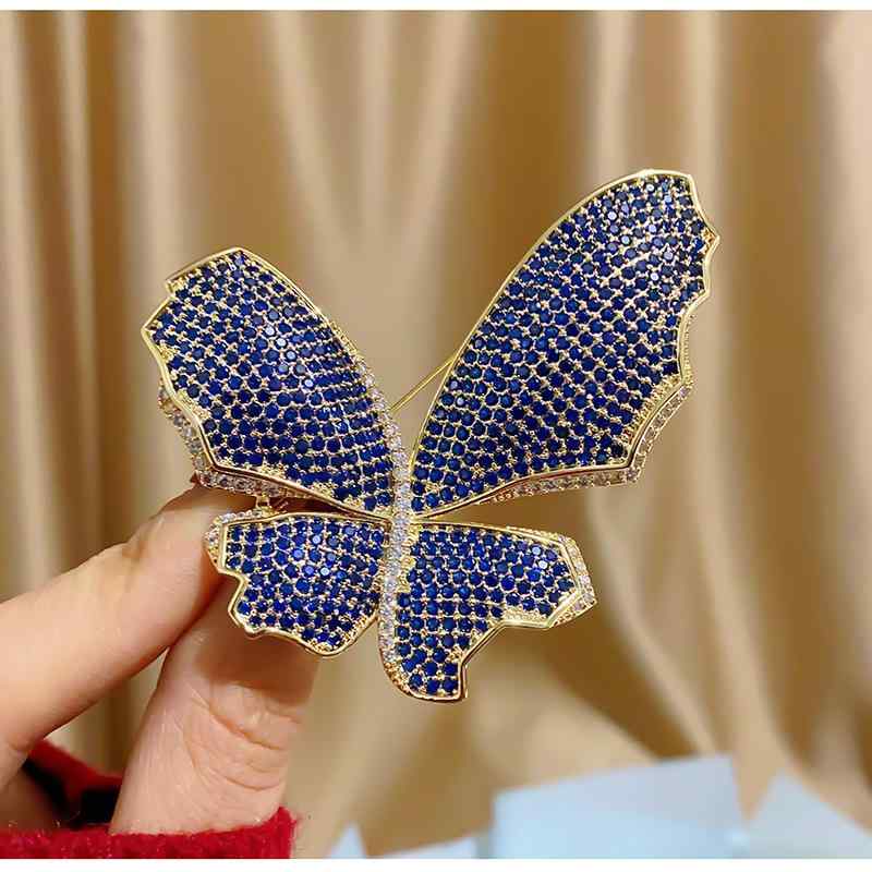 胸針 女性用 ジルコニア エメラルド 蝶 バタフライ 上品 高級感 おしゃれ 日韓スタイル フォーマル 結..