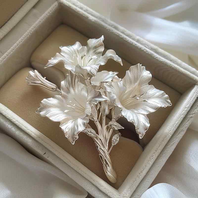 ブローチ レディース 高級感 銅製 電気メッキ加工 グラジオラス 花 植物 新中華風 レトロ アンティーク..