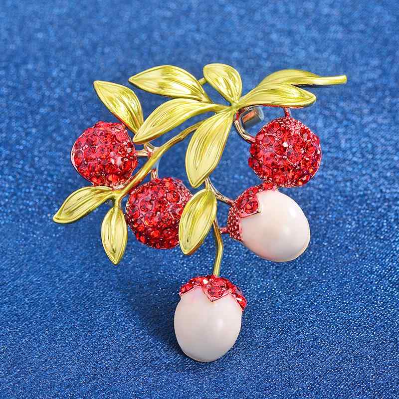 ブローチ レディース エナメル 上品 ライチ フルーツ 個性的 独創的 銅製 電気メッキ加工 ファッション..