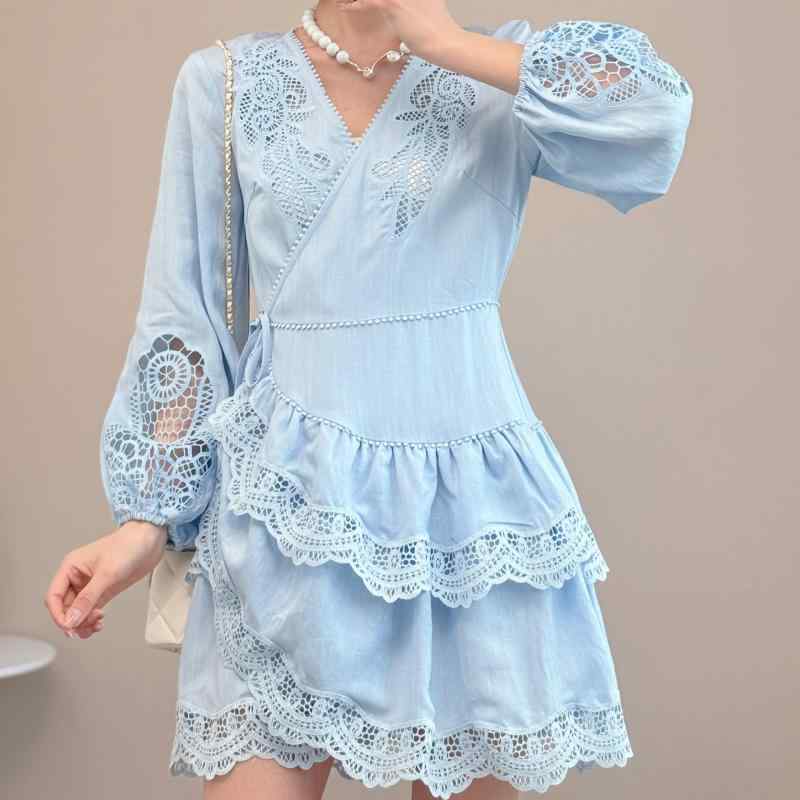 ワンピース レディース 春新作 Vネック リネン 高品質 レース透かし 切り替え 花柄 長袖 Aライン ミニ丈 リゾートスタイル ビーチウェア ナチュラル スウィート