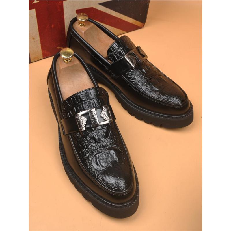 革靴 メンズ スリッポン ビジネス カジュアル ポインテッドトゥ 厚底 インヒール 本革 金属飾り ブラッ..