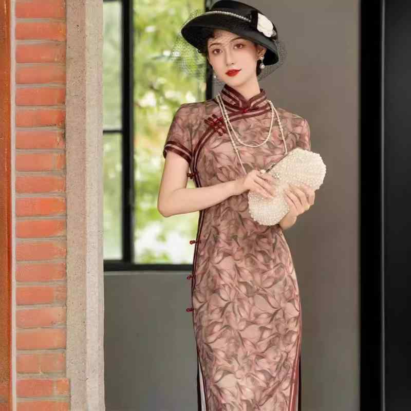 チャイナドレス レディース 高級感 デイリー レトロ 改良型 新チャイナ風 ワンピース 大きいサイズ エレガント ロング丈 春夏 スタンドカラー 斜め襟 七分袖 スリット 3D立体柄 ポリエステル ストレッチ素材