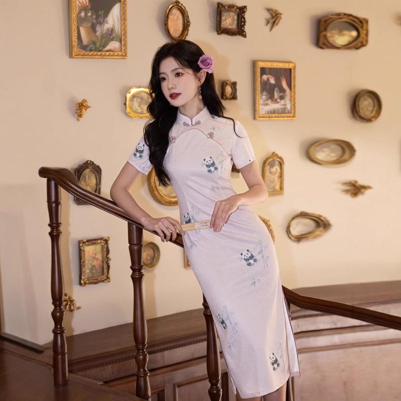 チャイナドレス レディース 改良版 パンダ柄 新中華風 ロング丈 スタンドカラー 斜め襟 半袖 ワンピース ファスナー付き 伸縮性 シワになりにくい 春夏 日常使い お出かけ ライトパープル