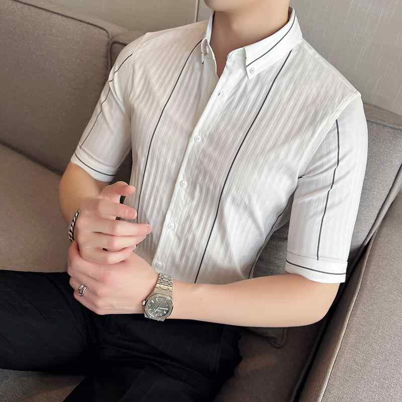 シャツ メンズ ストライプ柄 五分袖 スリムフィット ストレッチ 先染め 韓国風 ビジネスカジュアル 薄手 ウォッシャブル