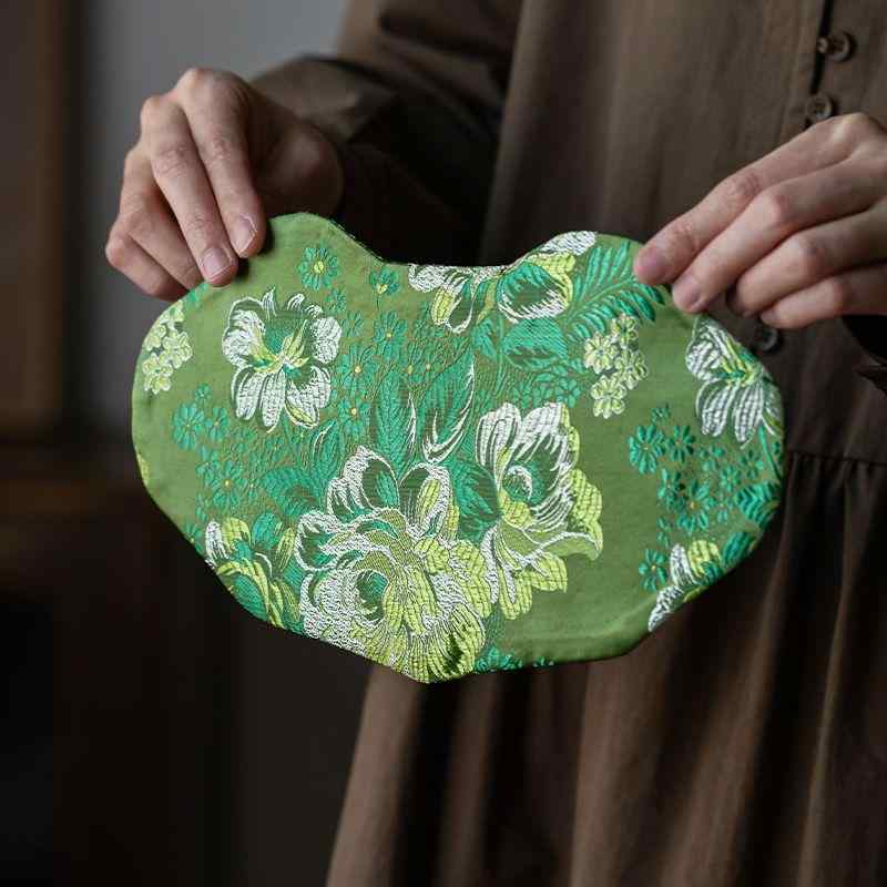 茶席 雲紗織錦 サテン生地 刺繍 高級感 新中国風 禅意 緑の趣 ミニテーブルランナー 茶器マット ティー..