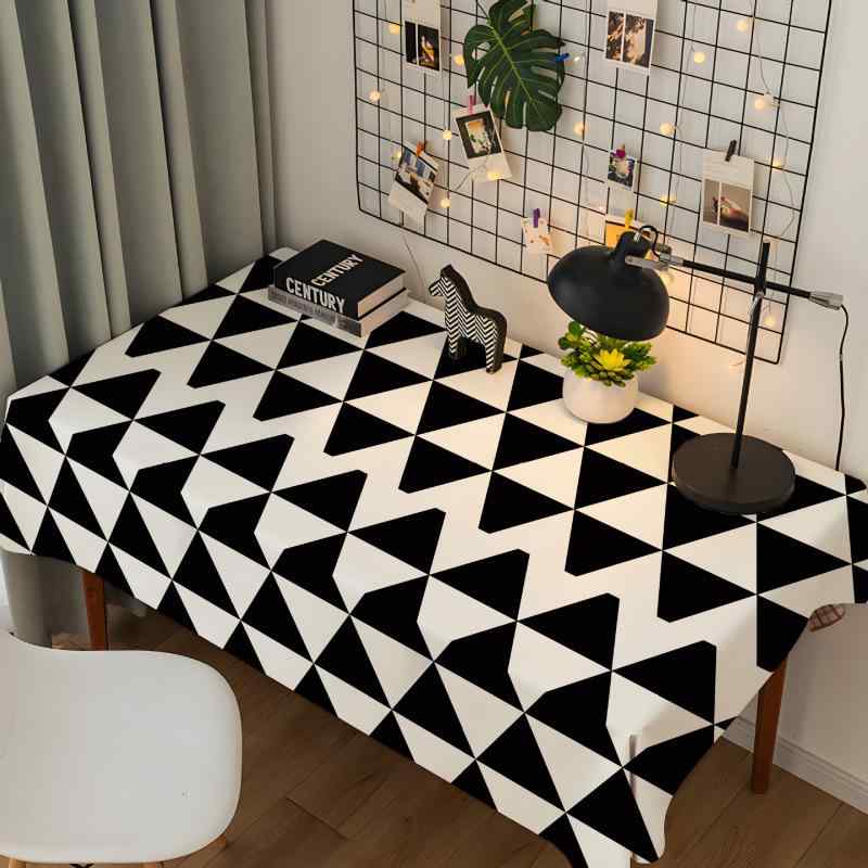 テーブルクロス 子供 学生 デスクマット 拭ける 撥水 お手入れ簡単 フランネル ふわふわ シンプル モダ..