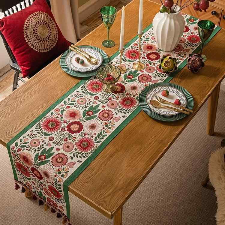 テーブルランナー テーブルクロス 綿麻 長方形 アメリカンライトラグジュアリー 高級感 滑り止め 耐熱 断熱 食卓カバー コーヒーテーブル ダイニングテーブル 新中華風 植物柄 花柄