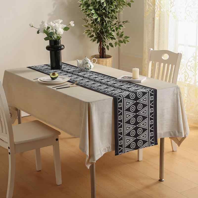 テーブルランナー 長方形 黒地 幾何学模様 アメリカンシンプル モダン 撥水 撥油加工 ポリエステル製 ..