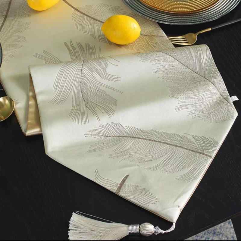 テーブルランナー テーブルセンター 刺繍 ライトラグジュアリー 高級感 新中華風 モダン シンプル サテン ポリエステル素材 ダイニングテーブル コーヒーテーブル ベッドスロー チェストカバー リビング 寝室 ホワイト ベージュ