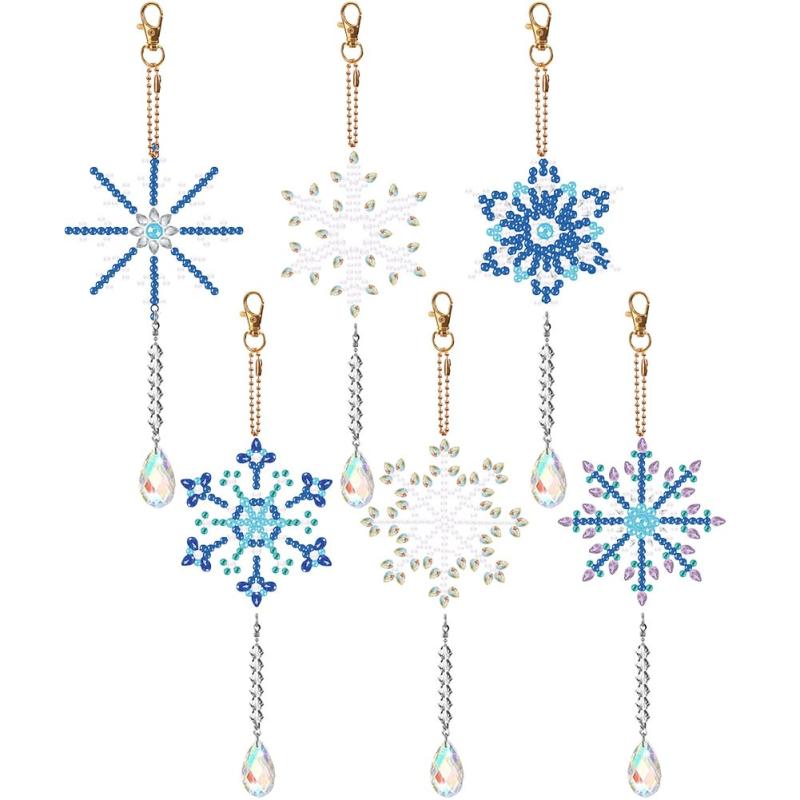 ダイヤモンドアート DIY キット クリスマス 雪の結晶 キーホルダー ペンダント チャーム アクリル製 両..