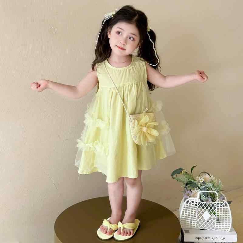 ・カテゴリ: ワンピース・スタイル: プリンセス・デザイン: キャミソールワンピース、ベストワンピース・主な素材: 綿80%・裏地素材: 綿85%・生地: 綿混紡・柄: 無地・加工: 柔軟加工・性別: 女の子用・対象年齢: 中小児(3〜8歳)・適合身長: 90cm、100cm、110cm、120cm、130cm、140cm・カラー展開: 黄緑、ピンク・安全基準: Bクラス