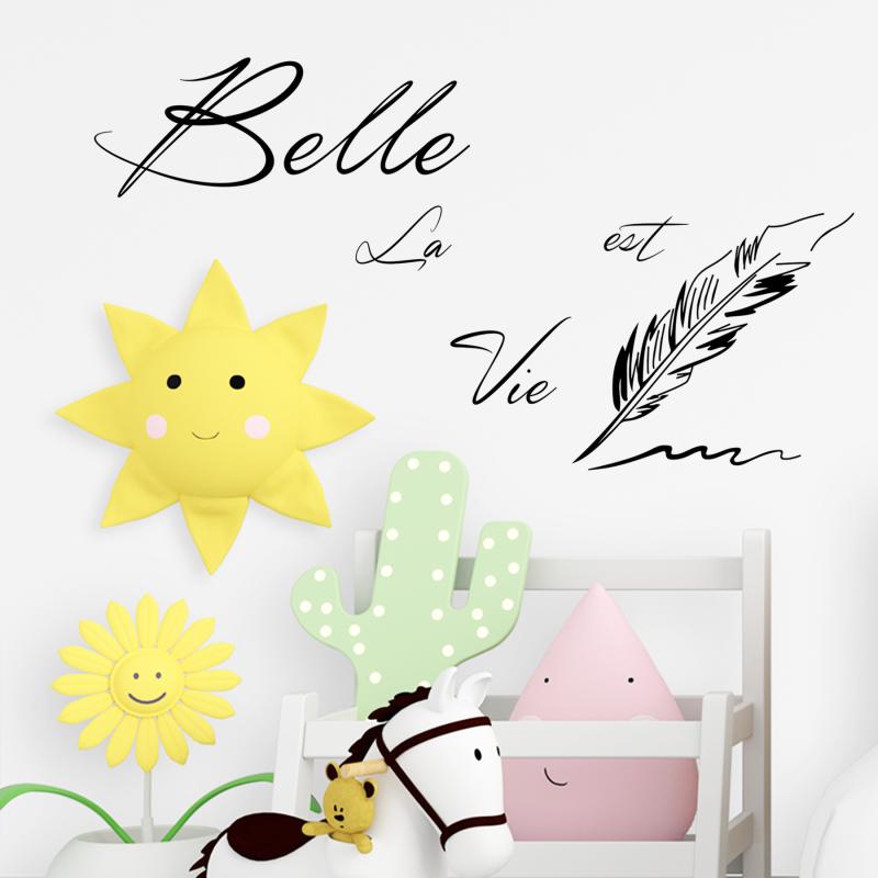 ウォールステッカー 羽根 デザイン 剥がせる PVC素材 リビング 寝室 ソファ背景 飾り 防汚 美化 モダン シンプル おしゃれ インテリア 模様替え 貼り直し可能 壁デコレーション