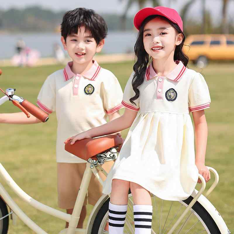 スクールウェア キッズ 男の子 女の子 スポーティー カジュアル 柔らかい コットン95% 半袖 Tシャツ ショートパンツ 上下セット 幼稚園 小学生 通学 運動会 発表会 夏服