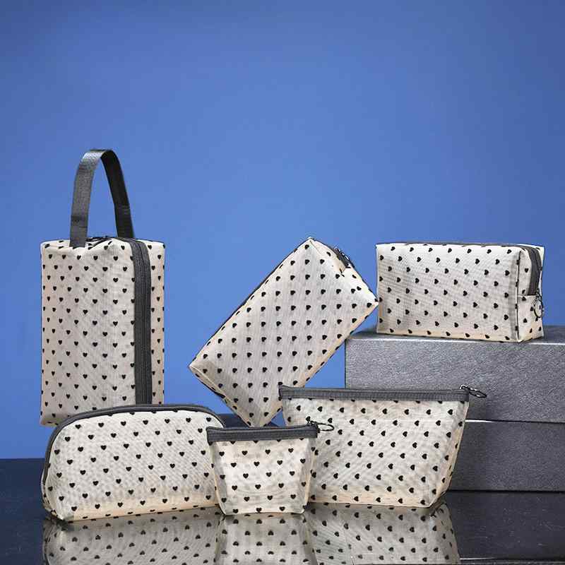 化粧ポーチ レディース 大容量 軽量 持ち運び シンプル ハート ナイロンメッシュ クリア シースルー インスタ映え かわいい おしゃれ リップ収納 トラベルポーチ フロッキー ミニポーチ