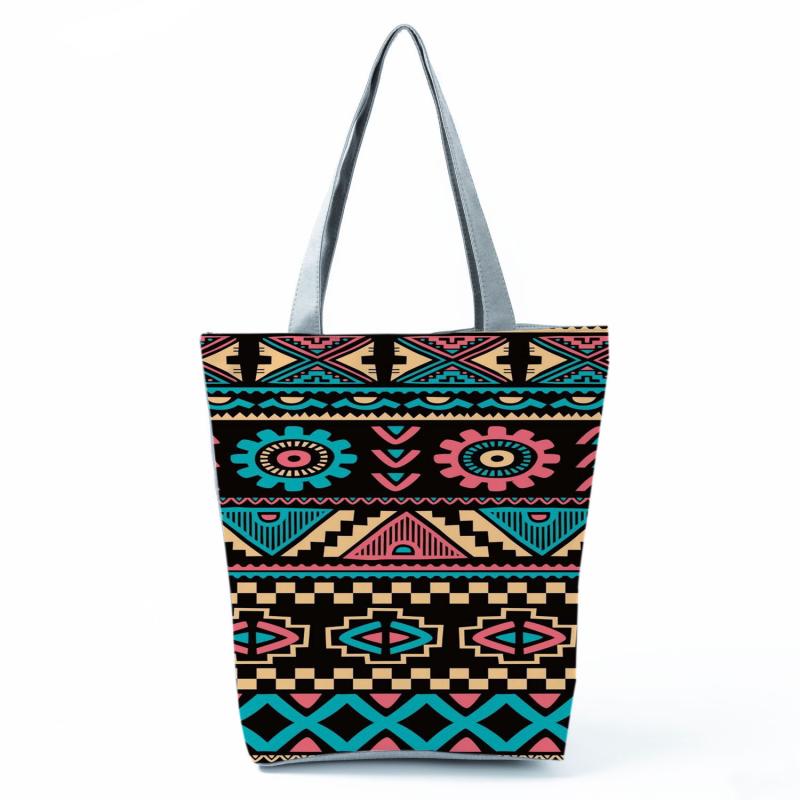 トートバッグ レディース 大容量 幾何学模様 プリント 買い物袋 手提げ 肩掛け ポリエステル 中型 縦型 スクエア型 ファスナー開閉 内ポケット デイリーユース