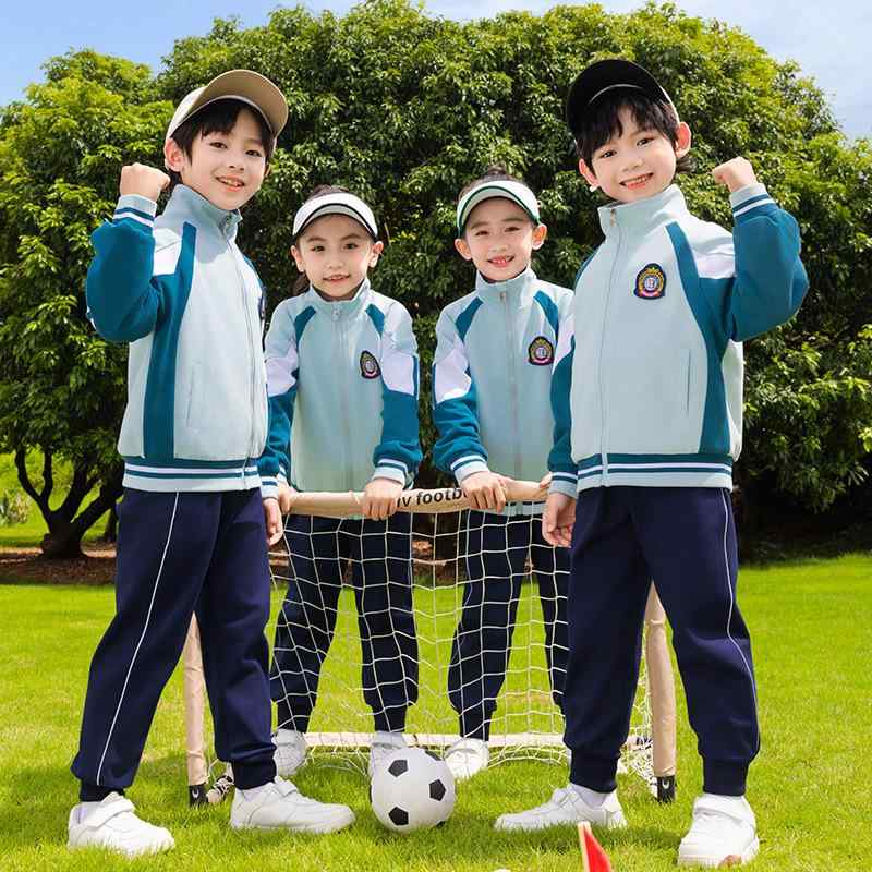 ・カテゴリ: 学生服・スタイル: スポーツ・対象: 8歳以上、身長140cm以上・性別: ユニセックス・開閉タイプ: ジップアップ・特徴: スポーツ、セットアップ、トレンド・生地加工: 剪毛加工、ソフト加工・主な素材: 綿、ナイロン混紡（ローマ織り）・セット内容: 春秋2点セット、3点セット、メンズ4点セット、レディース4点セット・組み合わせ: 長袖、パンツ・サイズ展開: 100cm、110cm、120cm、130cm、140cm、150cm、160cm、165cm、170cm、175cm