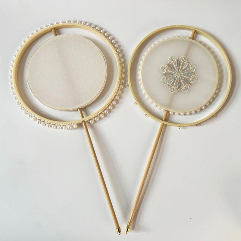 扇子 ウェディング 結婚式 披露宴 前撮り 和装婚 中国伝統スタイル 丸型 両面 刺しゅう 秀禾 漢服 花嫁..