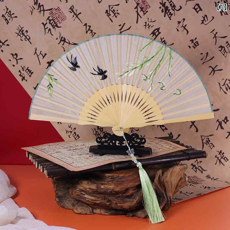 折りたたみ扇子 蘇州刺繍 シルク製 竹製 漢服 古風 チャイナドレス 新中国風 中国...