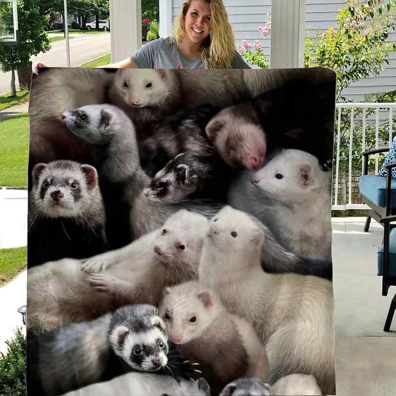 ブランケット フェレット柄 フランネル 超やわらか 極上肌触り あったか 保温 ポリエステル 多機能 ピクニック ベッドカバー インテリア装飾