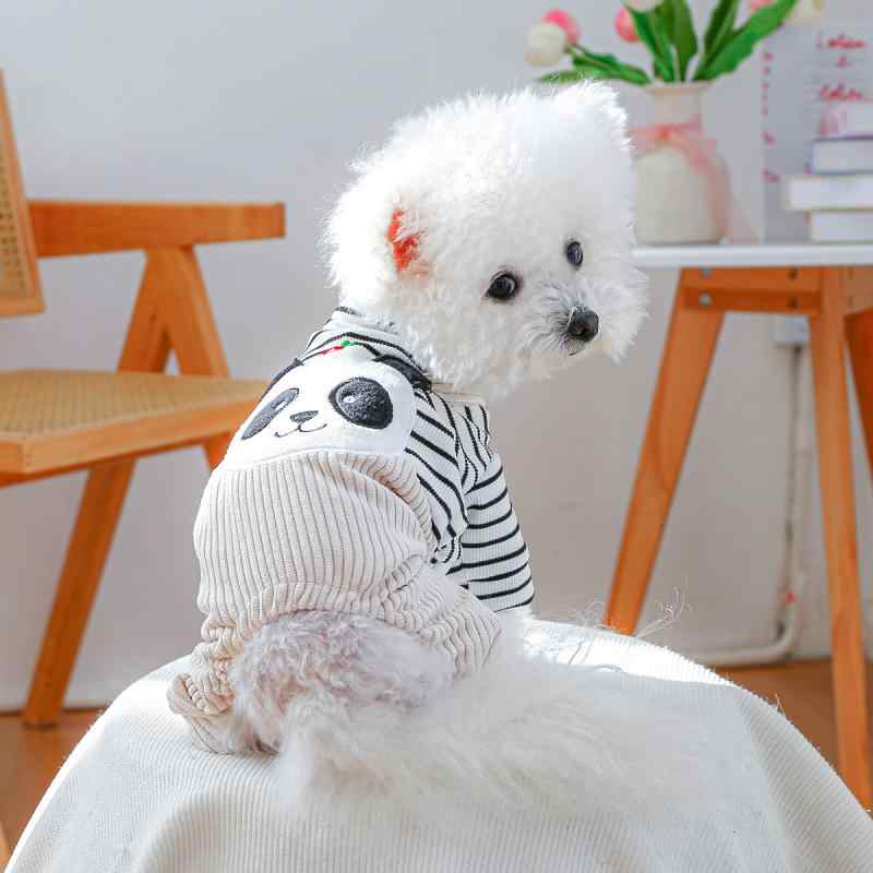 犬服 小型犬 中型犬用 小パンダ 花柄 サロペット オーバーオール つなぎ ロンパース ポリエステル素材 お散歩 お出かけ カジュアルウェア 男女兼用 春夏秋冬 オールシーズン かわいい おしゃれ