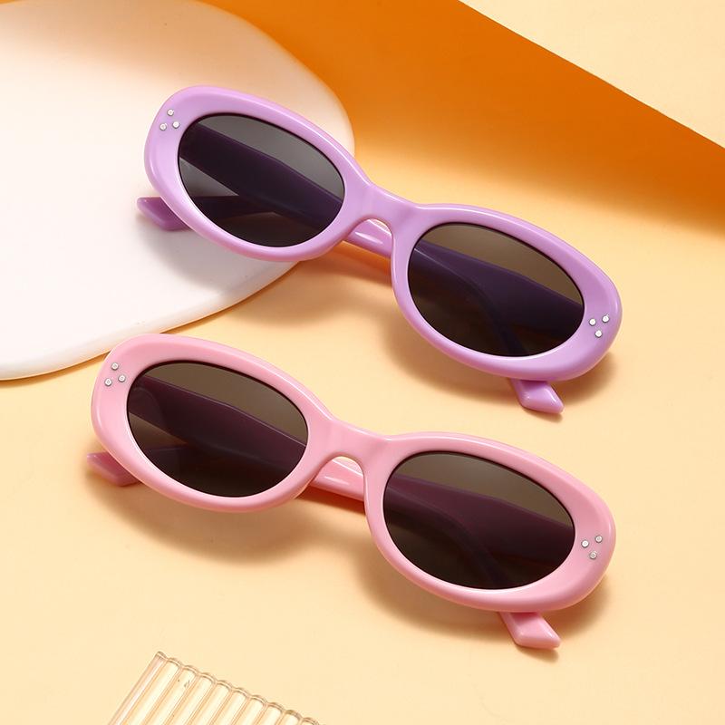 サングラス キッズ 男の子 女の子 偏光 UV400カット 紫外線対策 TACレンズ 小学生 運転 ドライビング 釣り アウトドア スポーツ サイクリング お出かけ フルリム オーバル型 おしゃれ かわいい TPEEフレーム オールシーズン