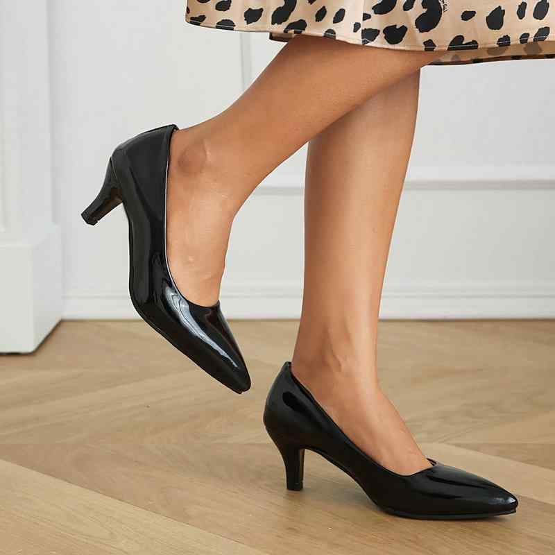 パンプス レディース 通勤 オフィス 細ヒール ピンヒール ハイヒール ポインテッドトゥ 浅口 合成皮革 フェイクレザー 無地 スリッポン 春秋