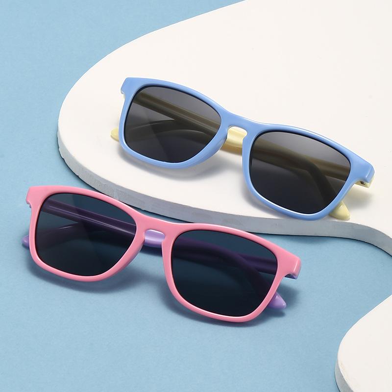 サングラス キッズ 偏光レンズ UV400カット 紫外線対策 シリコン TPEEフレーム 丈夫 ビッグフレーム スクエア型 フルリム レジャー アウトドア スポーツ 運転用 春夏