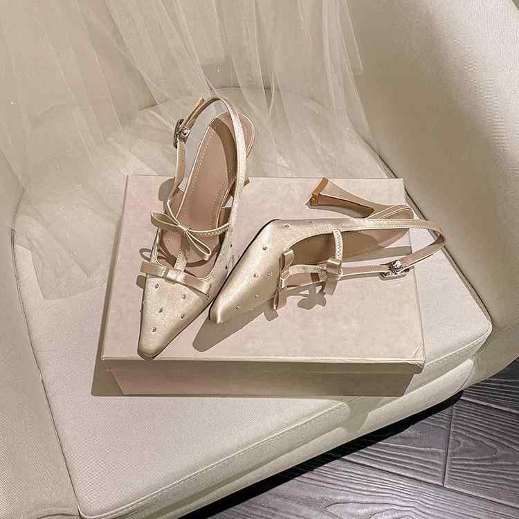 パンプス レディース 女性用 デート お呼ばれ 通勤 オフィス デイリー 上品 エレガント ポインテッドトゥ バックストラップ 太ヒール チャンキーヒール マイ...