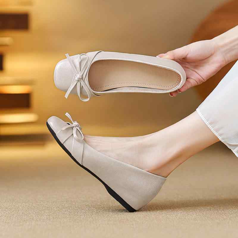 フラットシューズ レディース 快適 ソフトソール インヒール パンプス スクエアトゥ 浅履き フレンチスタイル フェミニン 通勤 オフィス 日常使い スリッポン...