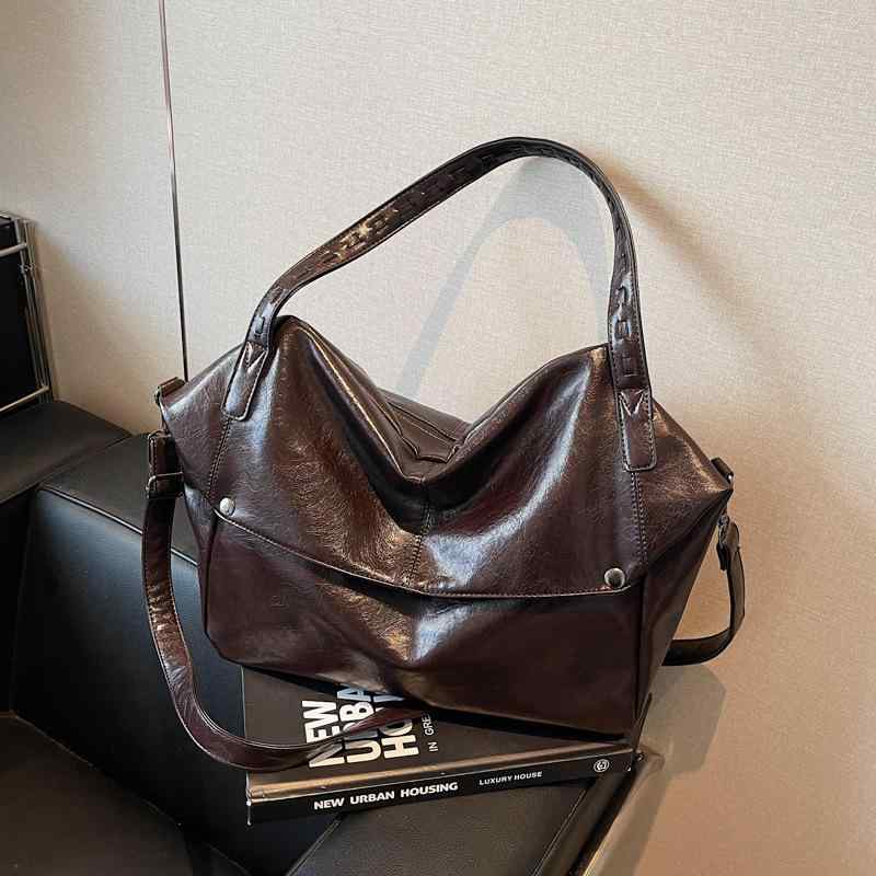 トートバッグ レディース 大容量 レトロ ショルダーバッグ 斜めがけ PUレザー 無地 おしゃれ ファスナー開閉 ミディアムサイズ ステッチデザイン デイリー 通勤 カジュアル