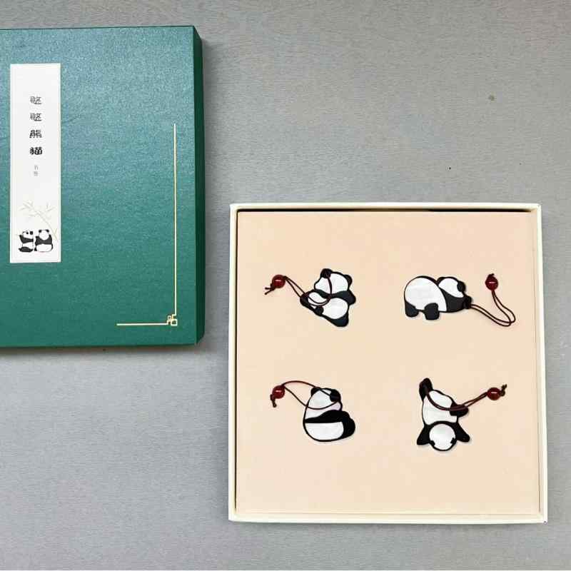 しおり 高級感 紫檀 木製 パンダ 中国風デザイン ギフト プレゼント 読書 大人向け 男女兼用 誕生日 記念日 4点セット ギフトボックス入り オリジナル