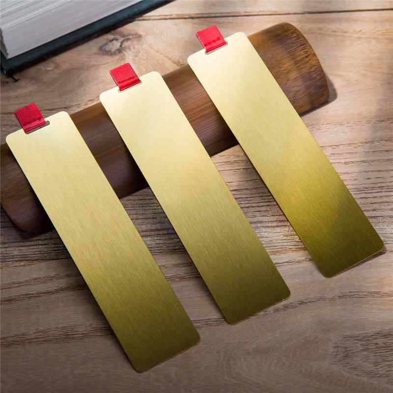 しおり 真鍮製 中華風 高級感 上品 ギフトボックス 文具セット オフィス デスク用品 誕生日 卒業 記念品 友人 家族 同僚 恋人 先生へ 贈り物 プレゼント 赤 青