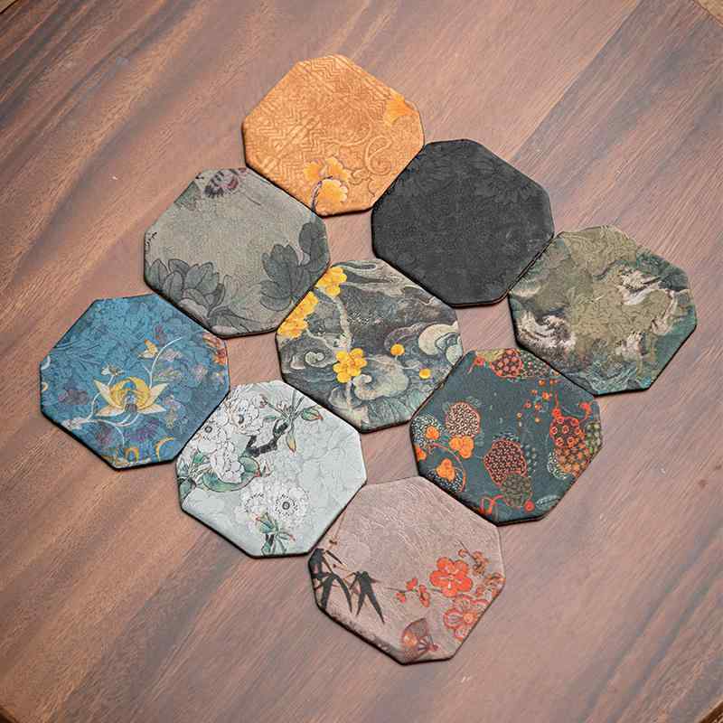 ティーマット 断熱 耐熱 中華風 和モダン 中国式 錦織り 綿麻布製 コットンリネン 中国茶器 功夫茶 茶道 茶席 茶卓用 コースター 茶敷き 急須敷き おしゃれ 上質 テーブルコーディネート