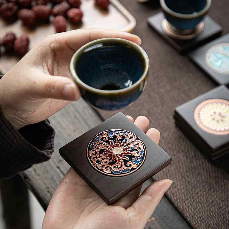 コースター 黒檀 天然木 無垢材 耐熱 断熱 象嵌細工 和風 和モダン 茶托 正方形 円形 来客用 おもてなし 上質 高級感 おしゃれ 木製(x2)