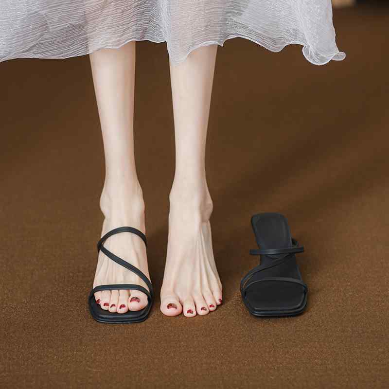 サンダル レディース 通勤用 細見え 細ヒール 6-8cmヒール スクエアトゥ 細ストラップ フレンチスタイ..