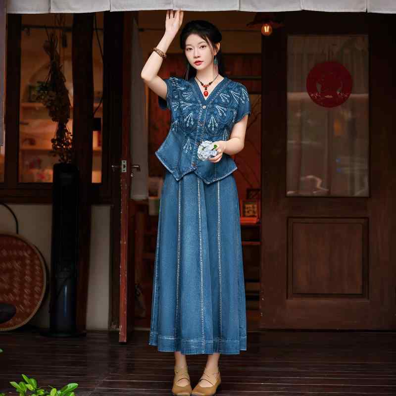 セットアップ レディース デニム 中国風 レトロ 刺繍 幾何学模様 凝った刺繍 シャツ スカート 2点セット ミモレ丈 上品 エレガント 大人カジュアル 半袖 ...