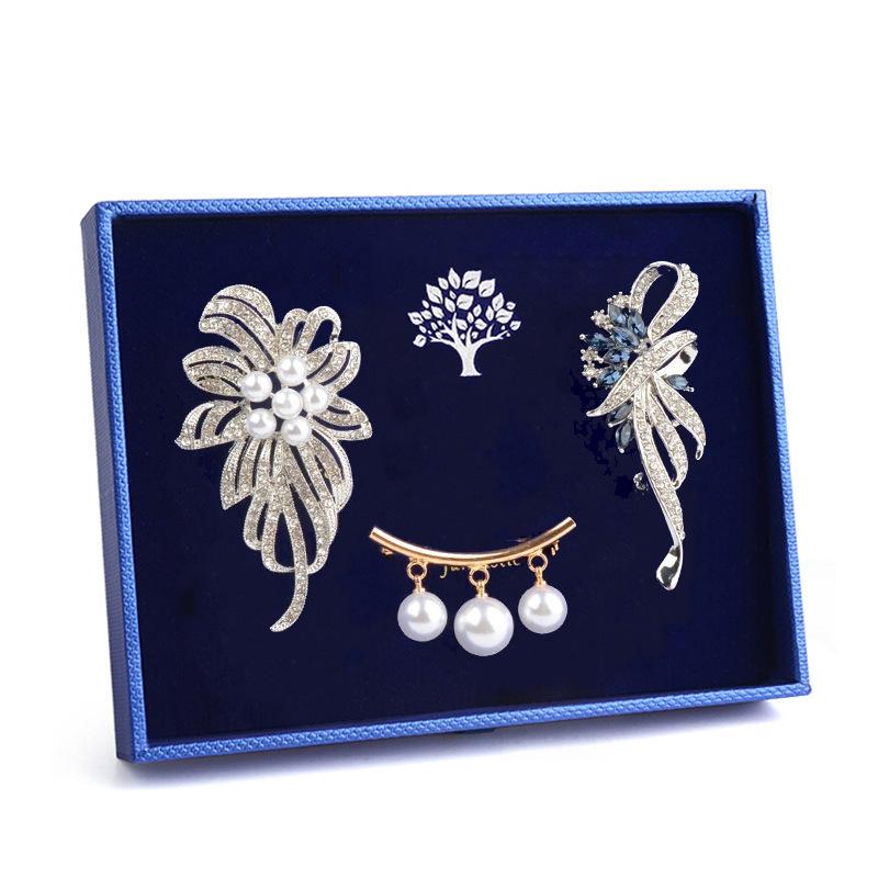 ブローチ レディース 2WAY 覗き見防止 胸元カバー リボン フラワー レトロ エレガント 上品 かわいい 韓国風 チャイナドレス風 合金製 ピン アクセサリ...