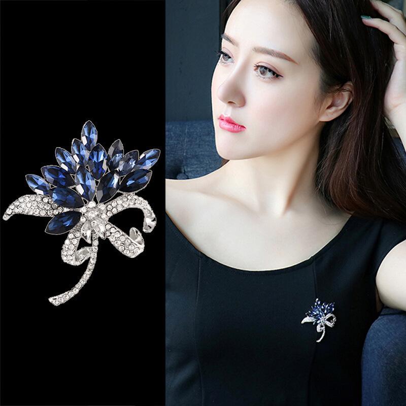 ブローチ レディース 多機能 透け防止 襟元留め パール 5点セット 合金製 電気メッキ加工 上品 高級感 菱形 煌めき アクセサリー ファッション小物 結婚式 卒業式 入学式 パーティー フォーマル