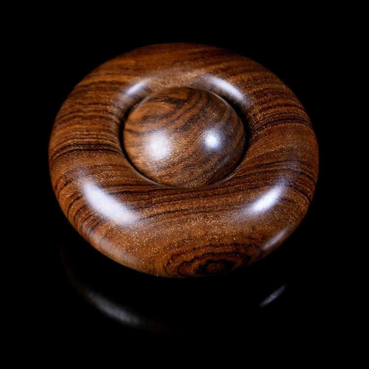 置物 黄花梨 木製 回転式 手のひらマッサージボール 文玩品 工芸品 インテリア 飾り 癒し ストレス解消 卓上 オブジェ 6センチ 円形 シンプル モダン