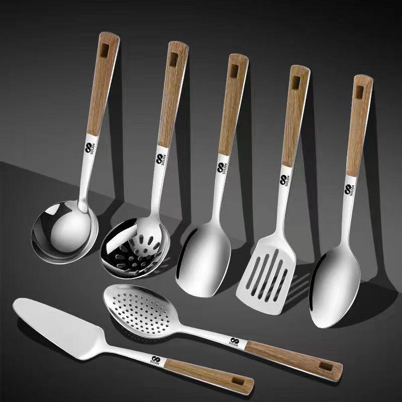 キッチンツール 304 ステンレス製 木製ハンドル 家庭用 調理器具セット ターナー フライ返し 穴あきお..