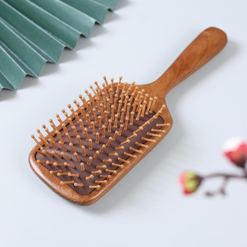 ・カテゴリ: コーム・素材: 檀木・カラー展開: 金糸檀、龍鳳檀・サイズ: 20cm以上